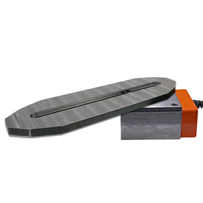 HMT OverReach 35 Magnet Base Clamp with Side Plate - 110V